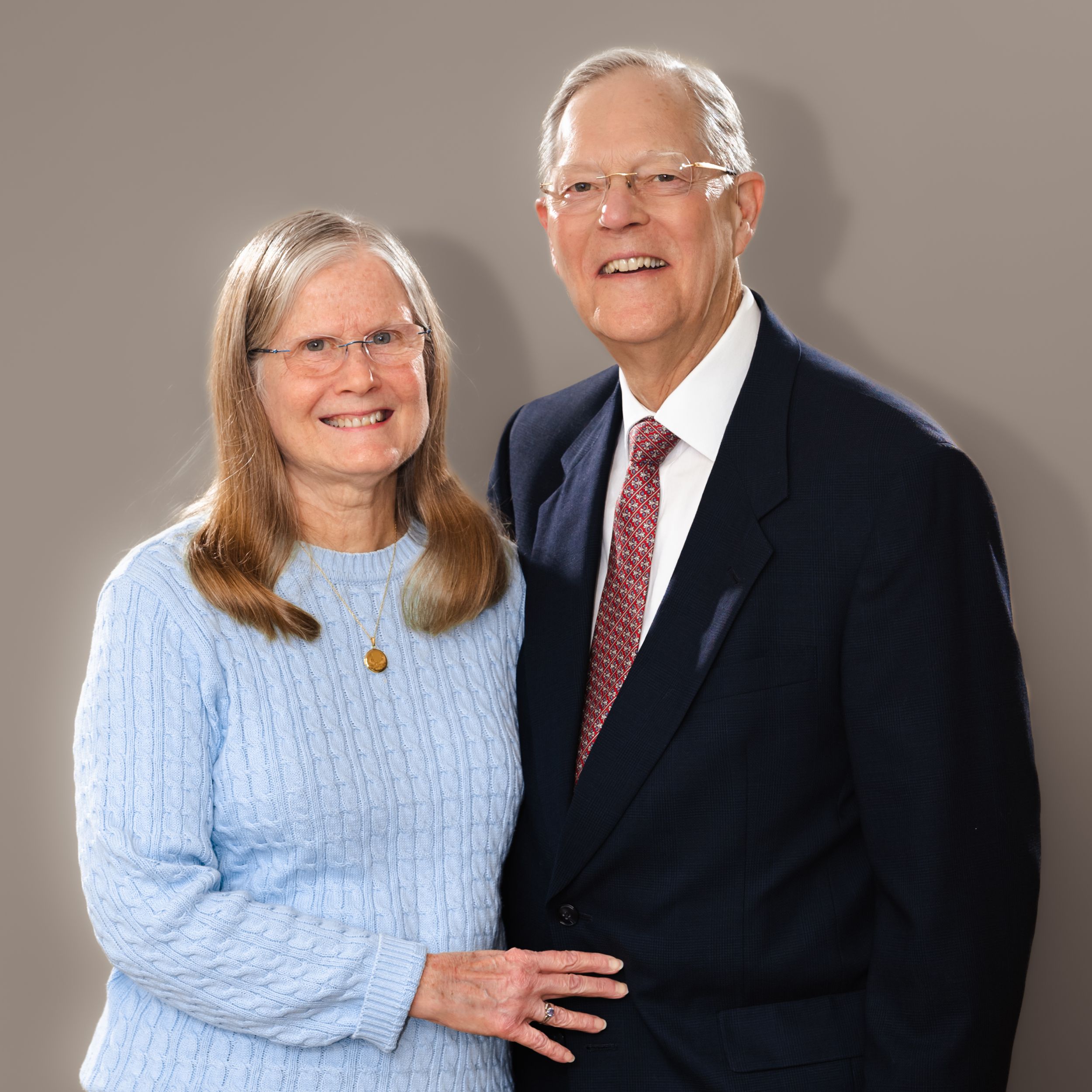 Rufus Hofelt and his wife Bea.
